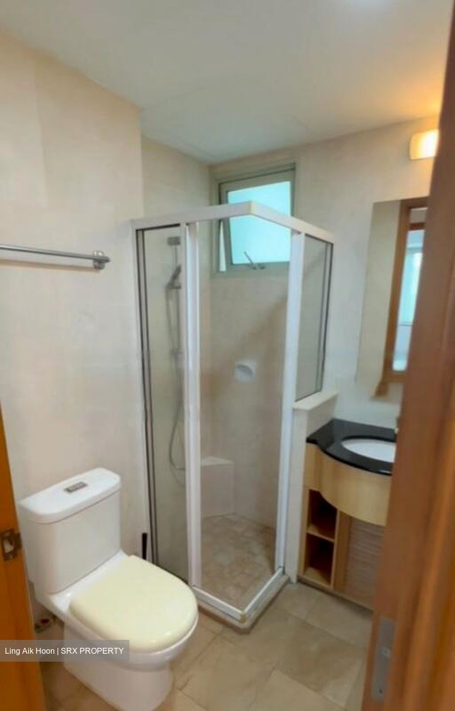 Queens (D3), Condominium #439097081